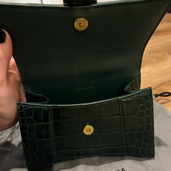 ❌SOLD Balenciaga hourglass purse - Picture 5 of 13